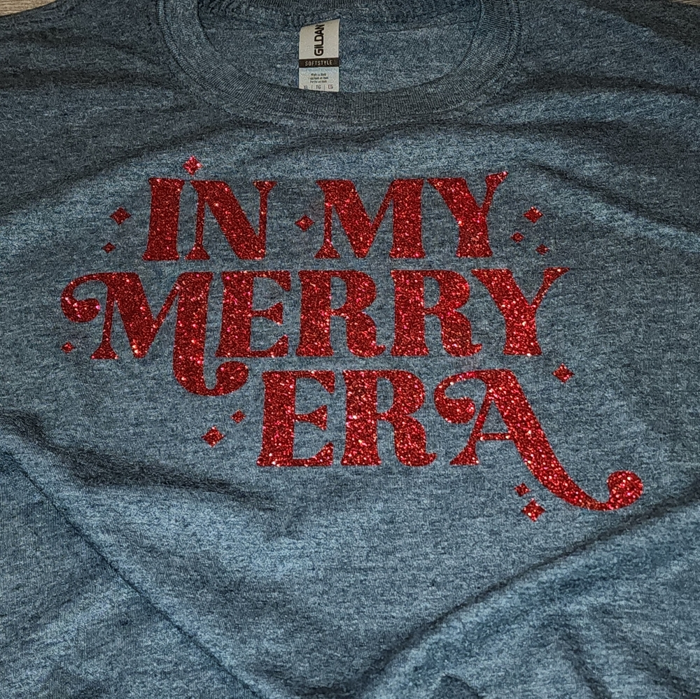 🚨 In My Merry Era Tee - Picture 3 of 3
